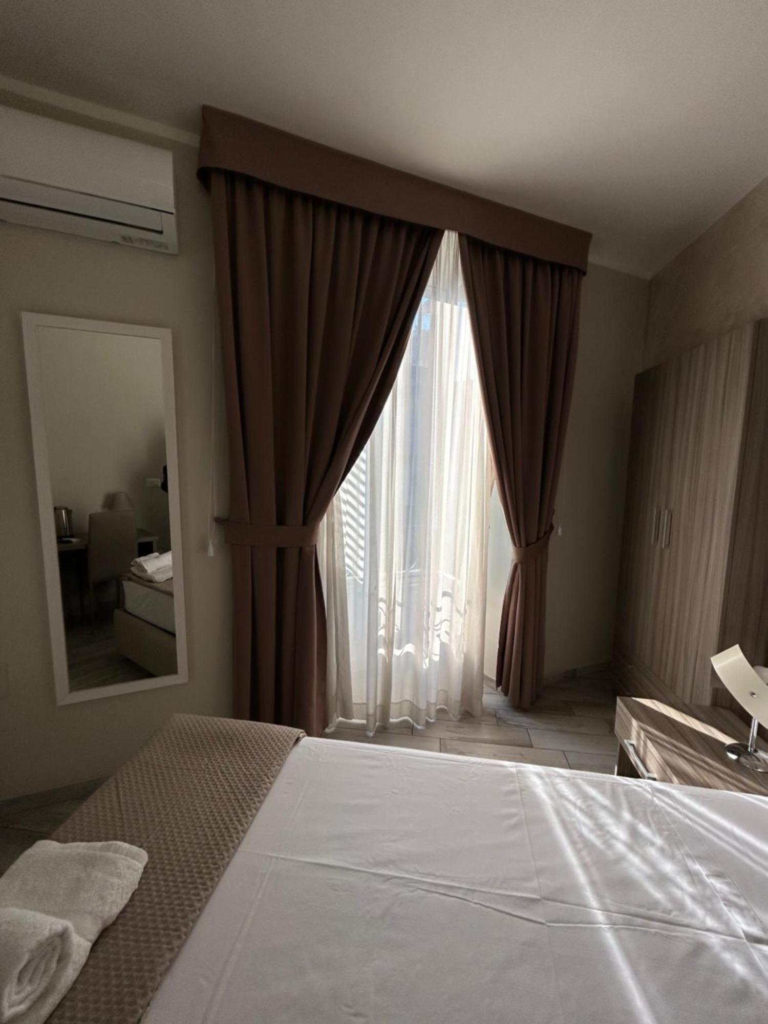 B&B Napoli Centrale N 74 Exterior photo